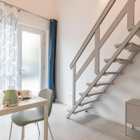 Апартаменты Alisea Tiny House By Pleiades *