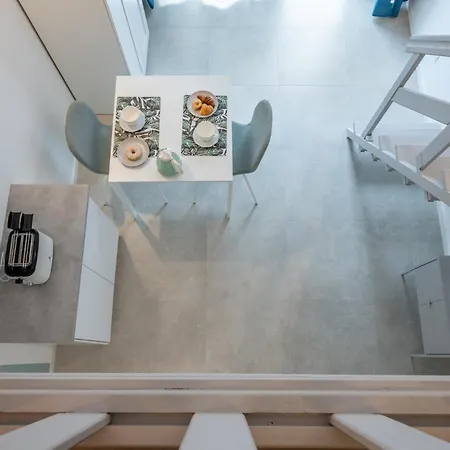 Alisea Tiny House By Pleiades * Ливорно